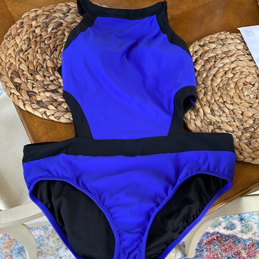 Miraclesuit swimwear